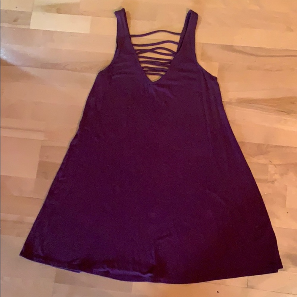 🌵 Maroon flowy dress